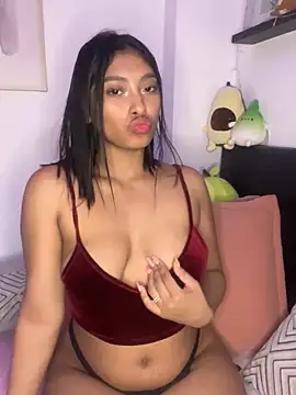 Snapshot of Isabella_fasilier chatting on January 19, 2025, 3:50 am Isabella fasilier online show from January 19, 2025, 3:50 am