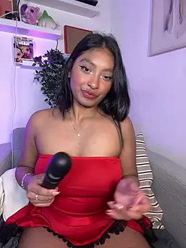 Snapshot of Isabella_fasilier chatting on March 1, 2026, 12:45 am Isabella fasilier online show from March 1, 2026, 12:45 am