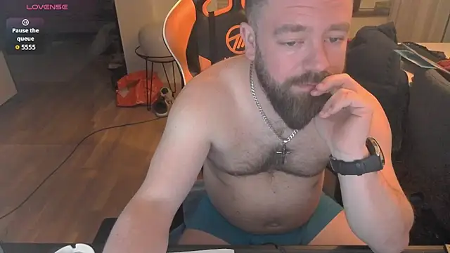 Sebuleczek online show from April 11, 2026, 12:04 am