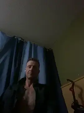 Chrisyyc69eqt online show from September 11, 2025, 12:27 pm