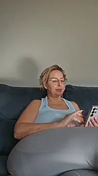 MariaRichi  online show from March 5, 2026, 8:43 am