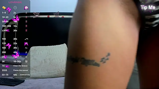 ShainaBonne online show from February 21, 2025, 7:54 pm