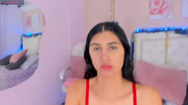 Ashley Evans18 online show from December 21, 2024, 11:33 am