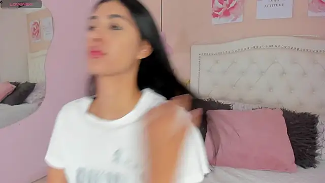 Ashley Evans18 online show from January 20, 2025, 11:45 am