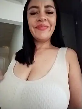 hailey85 online show from December 19, 2025, 3:30 pm