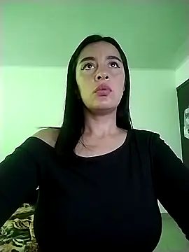 Snapshot of hailey85 chatting on February 9, 2026, 9:19 pm hailey85 online show from February 9, 2026, 9:19 pm