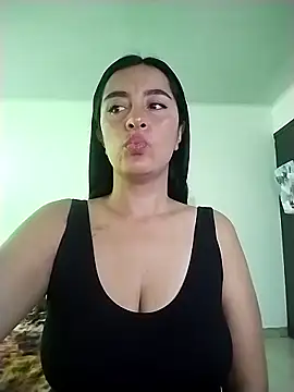 Snapshot of hailey85 chatting on February 11, 2026, 6:46 pm hailey85 online show from February 11, 2026, 6:46 pm