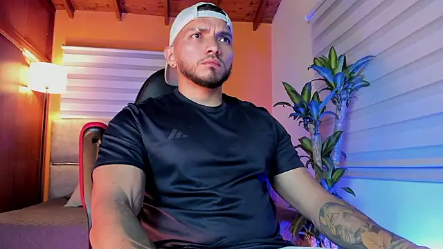 Snapshot of maximusclark1 chatting on February 28, 2026, 4:46 am maximusclark1 online show from February 28, 2026, 4:46 am