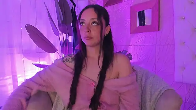 sadashi moon  online show from February 9, 2025, 4:36 am