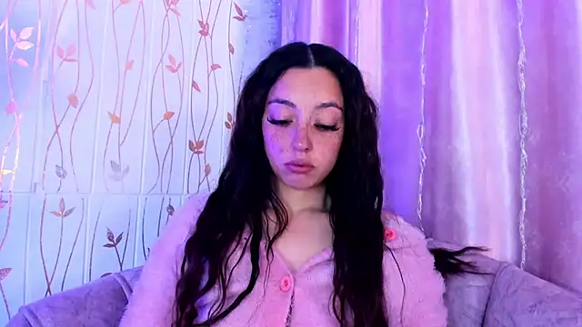 sadashi moon  online show from February 17, 2025, 7:04 am