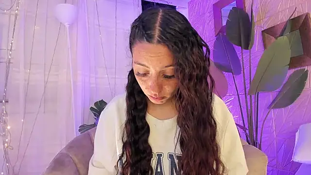 sadashi moon  online show from February 27, 2025, 12:32 am