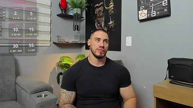 Giorgio-Leone online show from October 23, 2025, 12:21 am