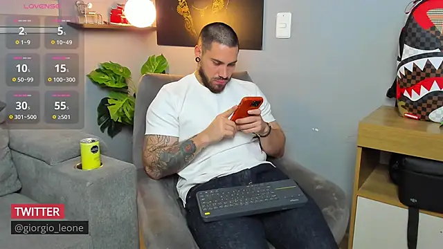 Giorgio-Leone online show from March 16, 2026, 3:56 am