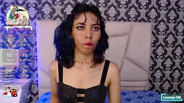 Akane Uwu online show from December 31, 2024, 2:58 pm