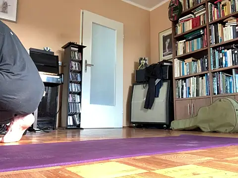 Bula94193 online show from September 20, 2025, 9:10 am