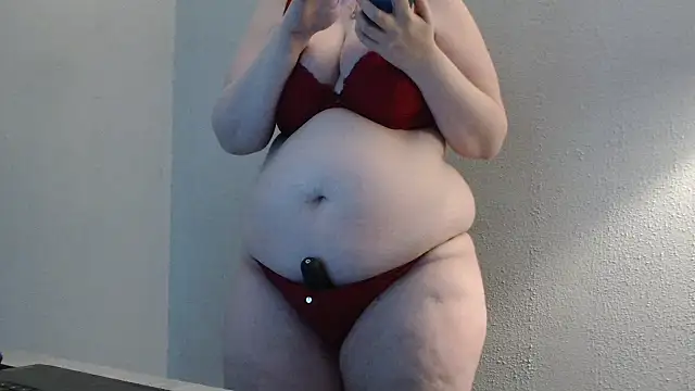 desiree1981 online show from December 3, 2025, 9:40 am