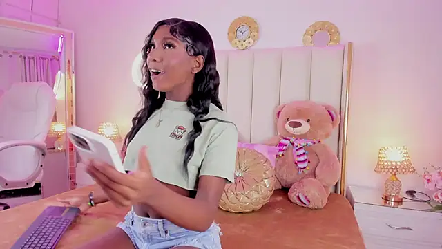 evangelin ts online show from October 10, 2025, 1:54 pm