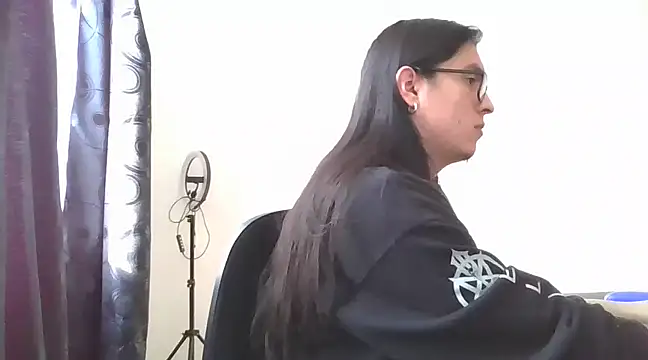 Pitton031 online show from February 26, 2025, 9:27 pm