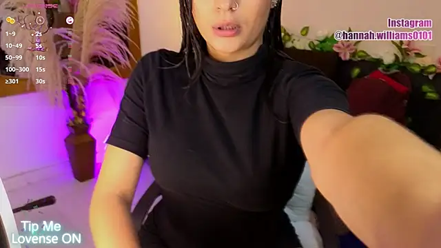 Hannah williams1 online show from November 19, 2025, 12:21 am