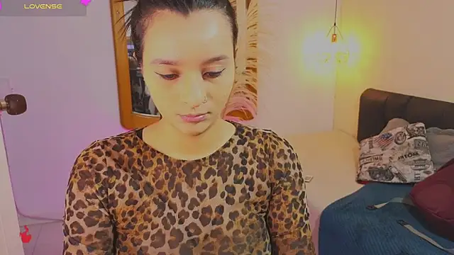 Hannah williams1 online show from February 1, 2026, 2:43 am