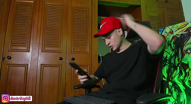 Dimitri higth420 online show from January 28, 2025, 1:18 am