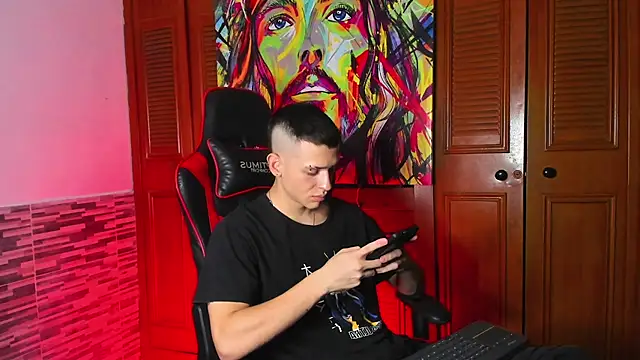 Dimitri higth420 online show from March 17, 2025, 2:41 am