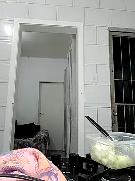 Snapshot of annybarros21 chatting on February 11, 2026, 5:12 am annybarros21 online show from February 11, 2026, 5:12 am