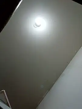 Snapshot of annybarros21 chatting on March 11, 2026, 6:25 pm annybarros21 online show from March 11, 2026, 6:25 pm