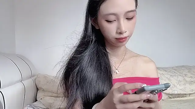 Lili-2 online show from June 29, 2026, 7:14 am