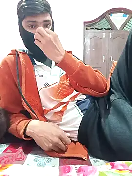 Snapshot of Piyush_2024 chatting on January 14, 2025, 3:15 pm Piyush 2024 online show from January 14, 2025, 3:15 pm