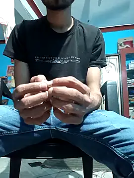 Snapshot of Piyush_2024 chatting on January 19, 2025, 12:50 pm Piyush 2024 online show from January 19, 2025, 12:50 pm