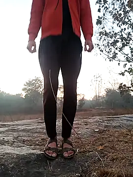 Snapshot of Piyush_2024 chatting on February 12, 2025, 1:30 am Piyush 2024 online show from February 12, 2025, 1:30 am