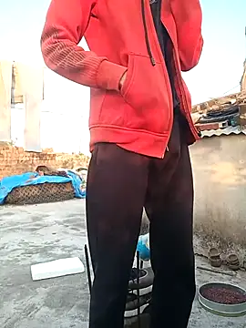 Snapshot of Piyush_2024 chatting on February 19, 2025, 2:01 am Piyush 2024 online show from February 19, 2025, 2:01 am