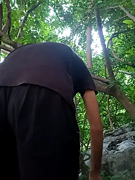 Snapshot of Piyush_2024 chatting on September 10, 2025, 1:05 am Piyush 2024 online show from September 10, 2025, 1:05 am