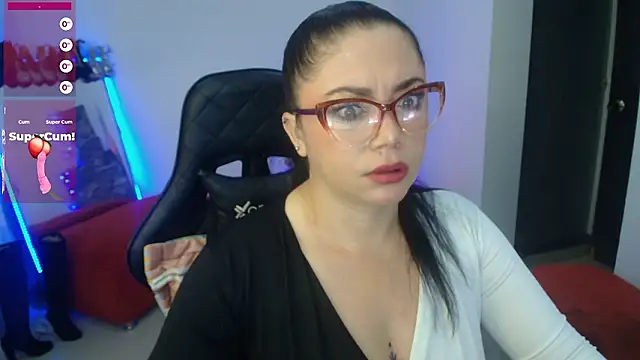 Madame Shein  online show from December 6, 2024, 9:21 am