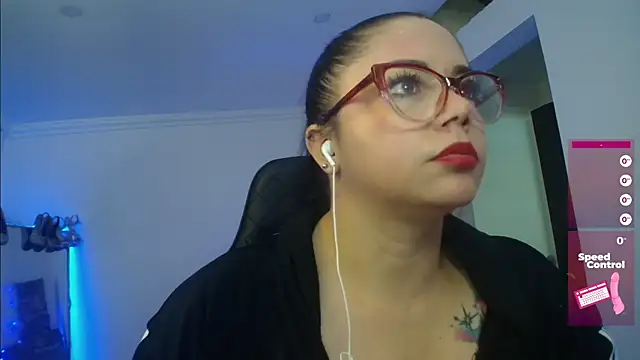 Madame Shein  online show from December 28, 2024, 2:21 pm