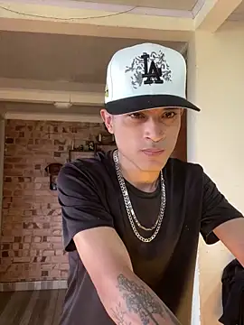 Edward Milleer online show from February 6, 2026, 7:39 pm