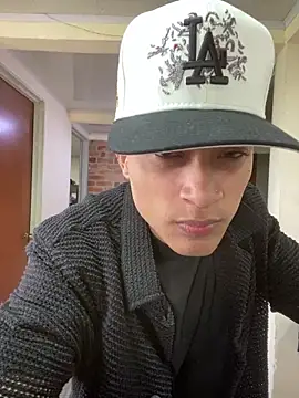 Snapshot of Edward_Milleer chatting on February 7, 2026, 2:54 pm Edward Milleer online show from February 7, 2026, 2:54 pm