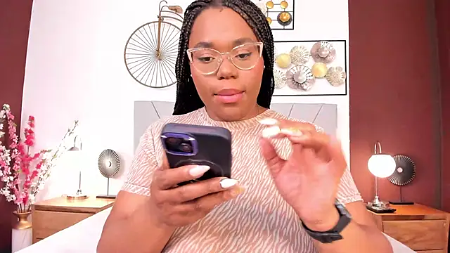 Snapshot of Makena_gh chatting on September 22, 2025, 3:30 am Makena gh online show from September 22, 2025, 3:30 am