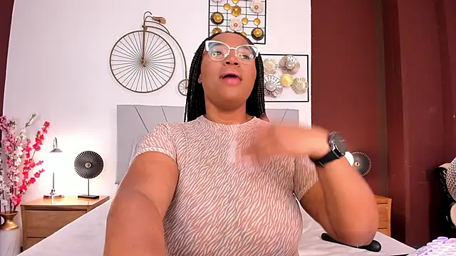 Snapshot of Makena_gh chatting on September 30, 2025, 4:06 am Makena gh online show from September 30, 2025, 4:06 am