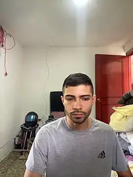 Jestebanano online show from February 23, 2026, 5:43 pm