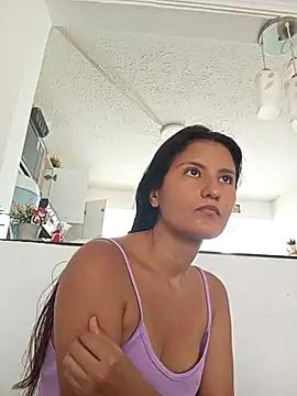 Snapshot of Emma_Payton chatting on September 20, 2025, 3:24 pm Emma Payton online show from September 20, 2025, 3:24 pm