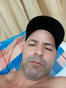 Snapshot of Marciogrei chatting on December 14, 2024, 8:29 pm Marciogrei online show from December 14, 2024, 8:29 pm