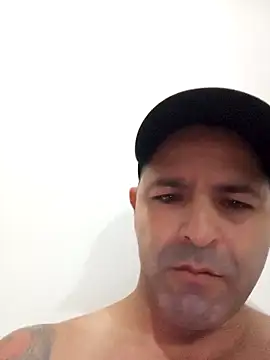 Snapshot of Marciogrei chatting on February 16, 2025, 8:22 pm Marciogrei online show from February 16, 2025, 8:22 pm