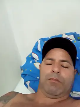 Snapshot of Marciogrei chatting on February 18, 2025, 10:14 pm Marciogrei online show from February 18, 2025, 10:14 pm