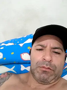 Snapshot of Marciogrei chatting on December 1, 2025, 4:12 pm Marciogrei online show from December 1, 2025, 4:12 pm