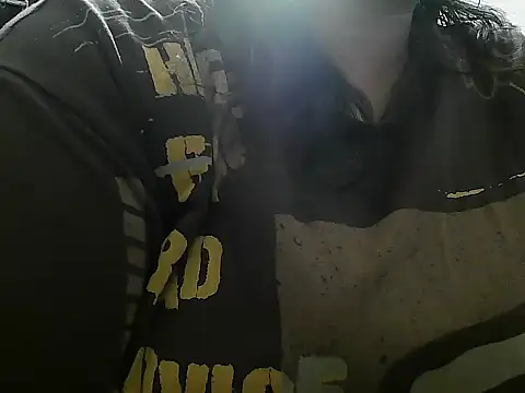 Snapshot of Queen_of_boobs01 chatting on March 21, 2026, 2:09 pm Queen of boobs01 online show from March 21, 2026, 2:09 pm