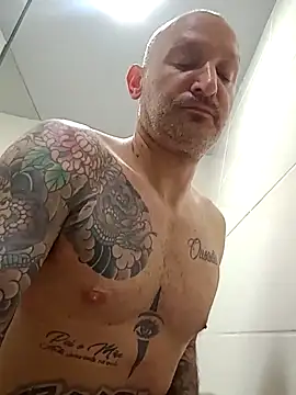 rolesexy online show from November 17, 2025, 2:39 am