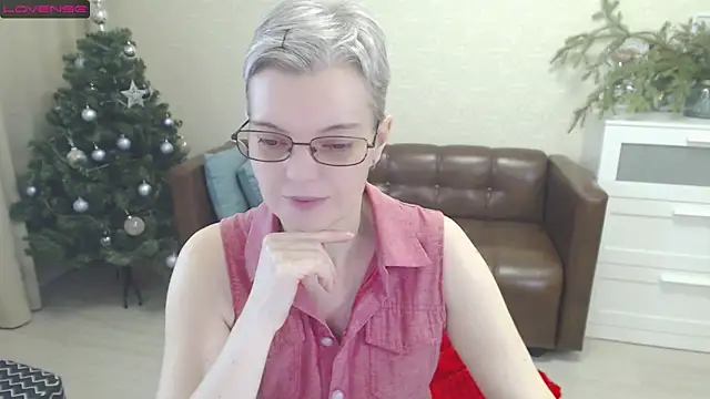 Cutie Erikaa1 online show from December 14, 2024, 5:18 am