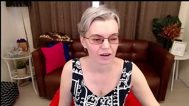 Cutie Erikaa1 online show from March 13, 2025, 5:43 am